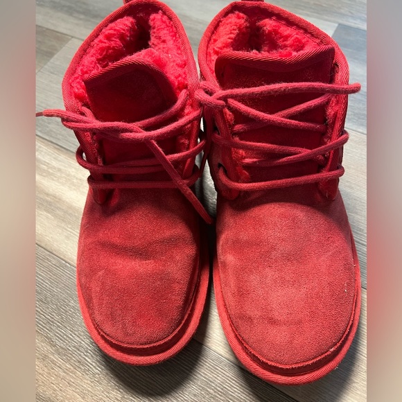 UGG Shearling Fur Red Boot Shoes- 9 - Picture 2 of 11